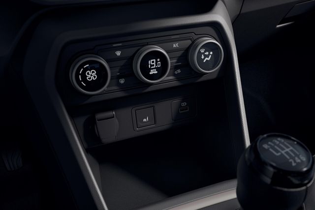 DACIA Sandero (438583319)