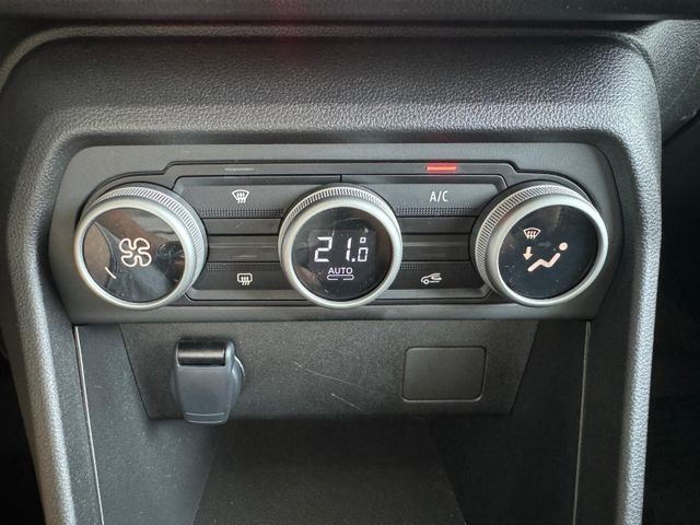 DACIA Logan (443863035)