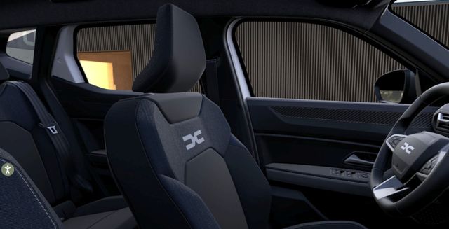 DACIA Duster (448359405)