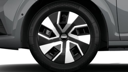 DACIA Sandero (437904337)