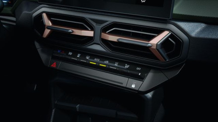 DACIA Duster (445282229)